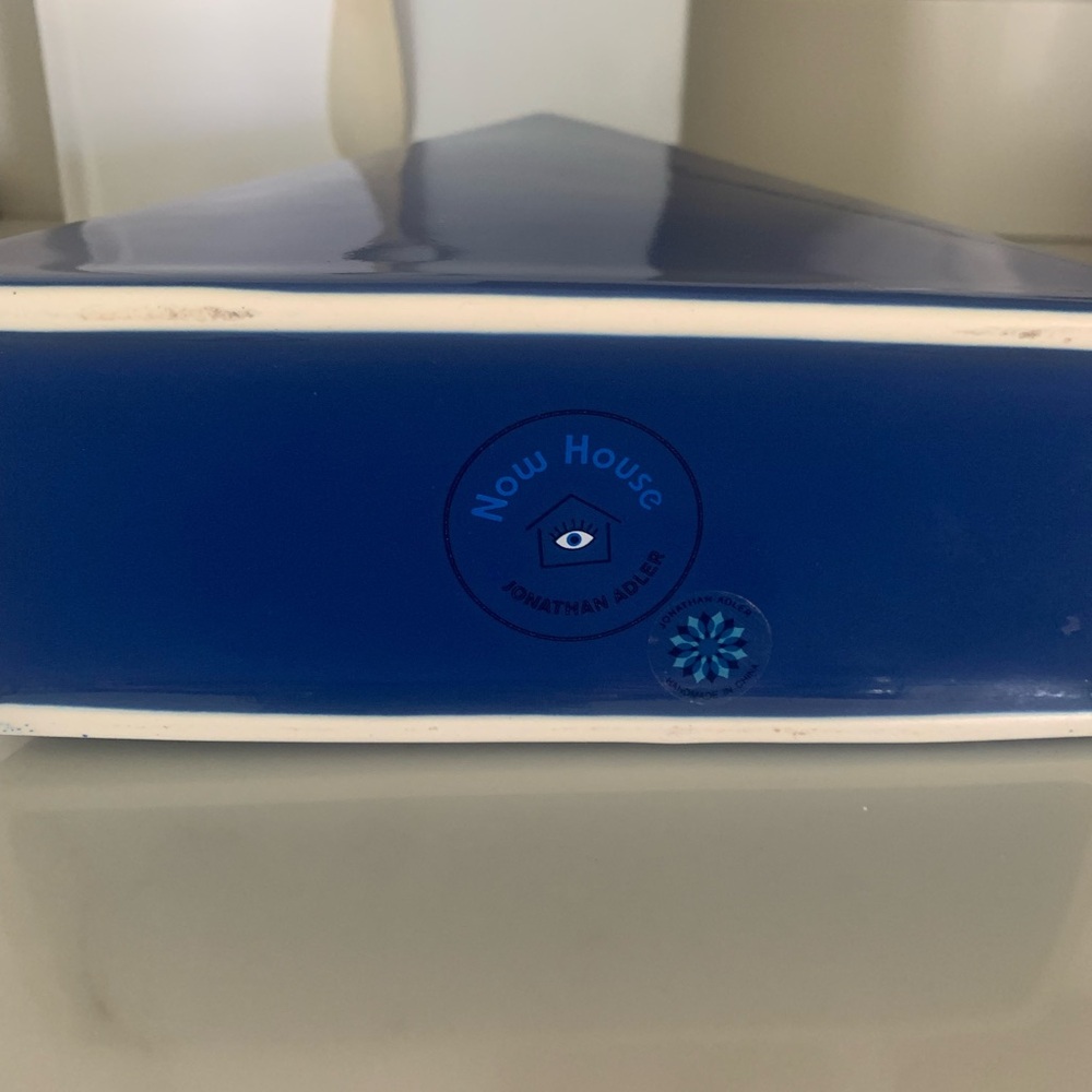 Jonathan Adler Now House 2 toned blue chroma decanter missing the stopper. - Picture 4 of 4